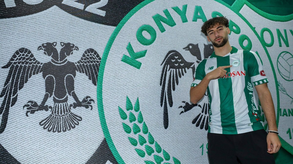 Konyaspor, Mehmet Kaya ile sözleşme imzaladı