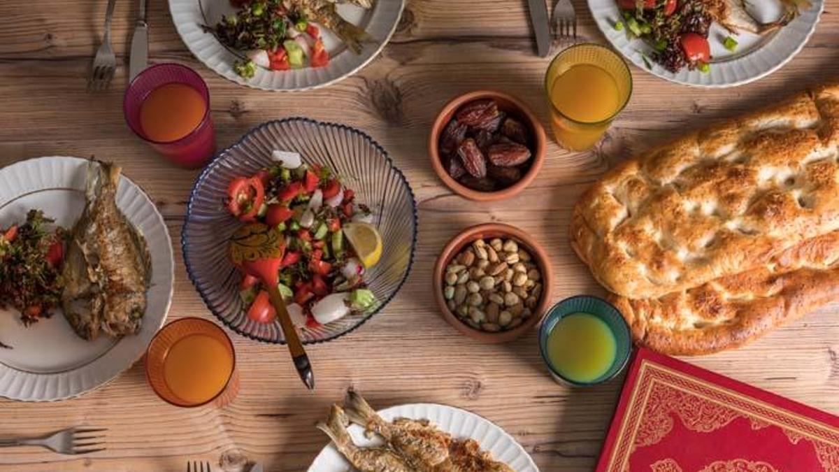 İdeal iftar tabağı nasıl olmalıdır? Sahurda neler yenmeli?